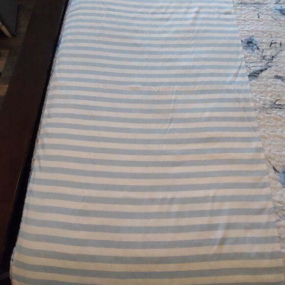 Victorias Secret Beach Blanket Throw Scarf Cover-Wrap Blue & White Striped - Picture 4 of 10